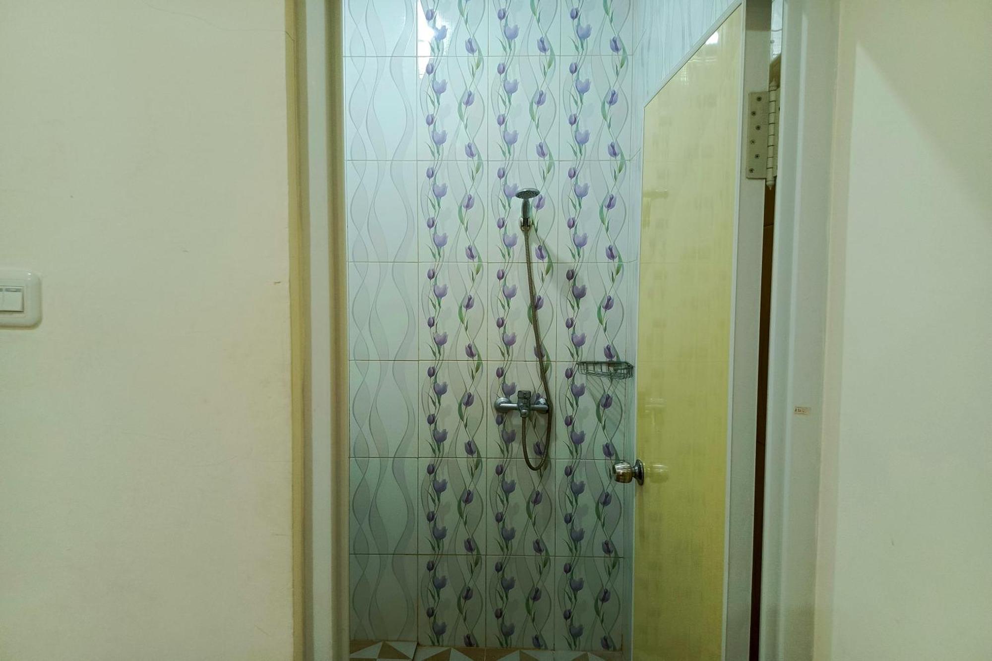 מאלאנג Adisa Homestay מראה חיצוני תמונה