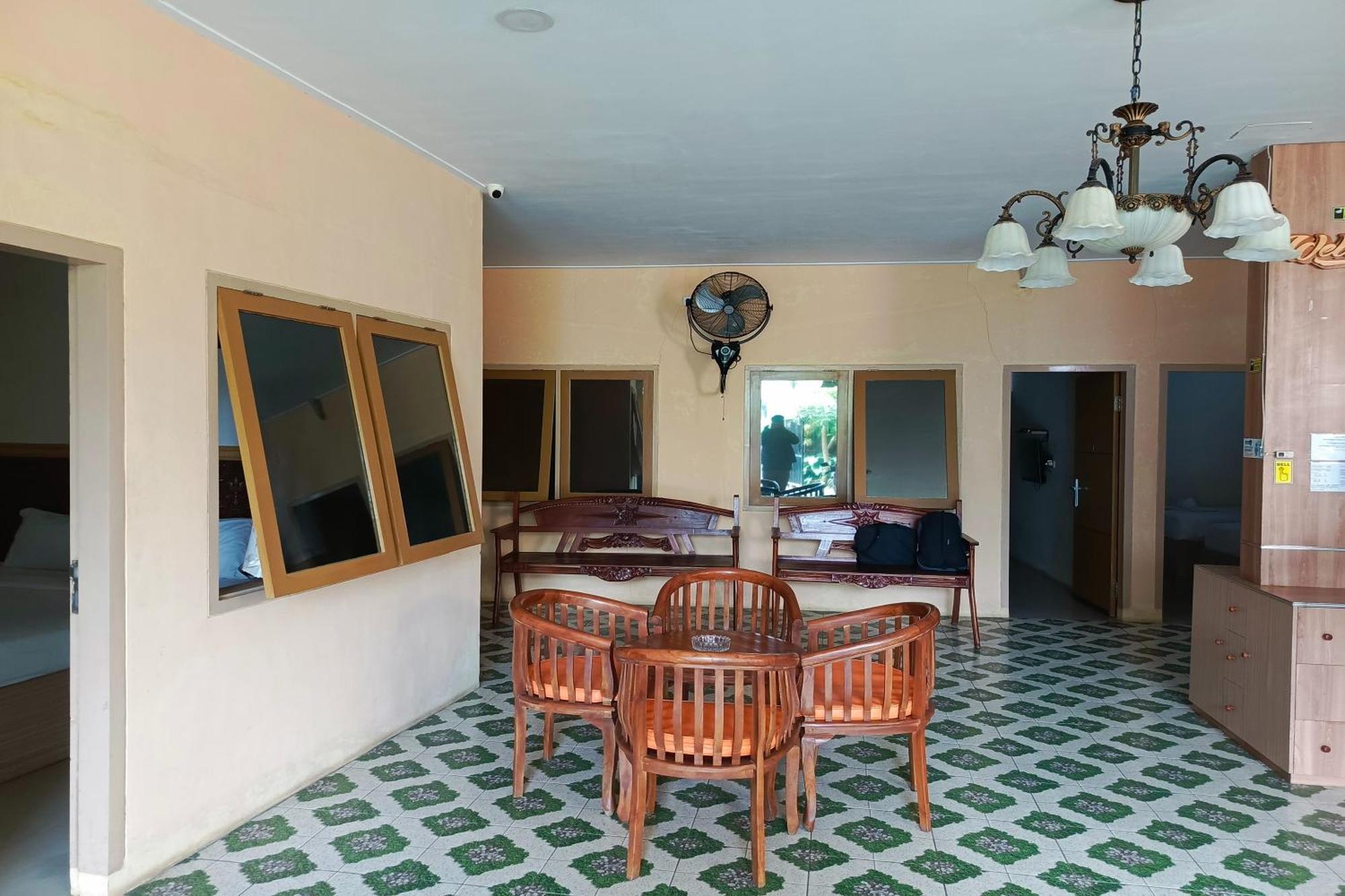 מאלאנג Adisa Homestay מראה חיצוני תמונה
